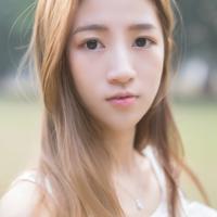 岳高跟鞋美脚小说(岳的丝袜脚让我爽)