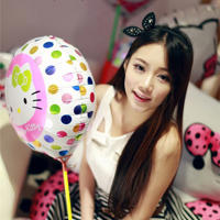 玩弄长辈的丝袜(我和我的丝袜熟女情人们)