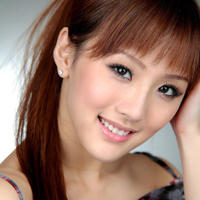 美妇玉足高跟鞋小说(举着高跟鞋美腿作爱小说)