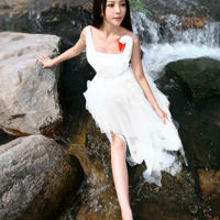 岳下丝袜紧(摸岳的肉丝袜脚)