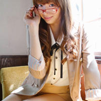 丝袜岳吊带(商场更衣室丝袜高跟)