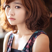 打开美人妻的两腿之间(少妇第一被调教在线播放)