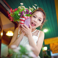 啊…医生换个地方(公交车上人多拥挤扩写细节描写)