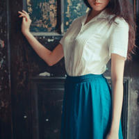 打开美人妻的两腿之间(少妇第一被调教在线播放)