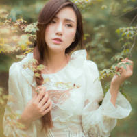 贵妇舒美玉成熟饱满(雨露滋润美妇久旷)