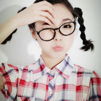 办公室跨下美妇激情短篇(美艳教师和校长办公室)