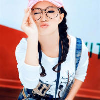 闺蜜用舌头叫我高潮(娇妻第一次3p的全过程)