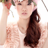 挺进军花少妇紧窄(小伙子初尝少妇的性滋味)