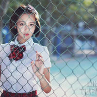 男友每次都是往死里玩我(揉着我的奶从后面进去)