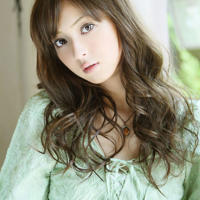 厨房里的欢愉嗯啊(趴在厨房翘起来快点嗯啊)