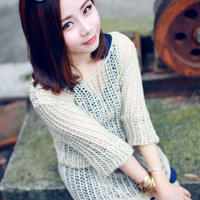             肖艳顺从地转过身去        (            么公的又大又深又硬想要        )