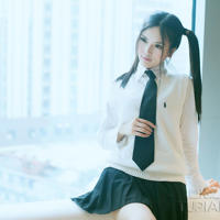 按在墙上cao哭你好不好(被几个领导玩弄一晚上)