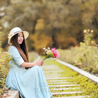 摄影h系列小说辣文(穿婚纱被调教受孕)