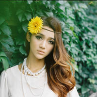             和别人分享自己的女朋友        (            两对情侣合租        )