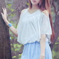             女仆被带到惩罚室接受惩罚        (            女仆乖h调教跪趴        )