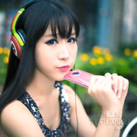 岳白嫩臀厨房耸动(岳呻吟高潮)