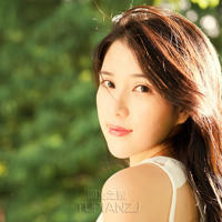 酒店私约饥渴丰满少妇(少妇被猛男粗大的猛进出)