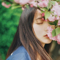 熟女丝袜脚尖的汗臭味阅读(玩弄少妇玉足小脚小说)