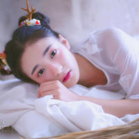 每次见面都要在车里要我(爽⋯好舒服⋯宝贝别夹快点公交车)