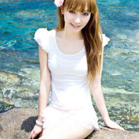 霍雨浩复仇之变成女孩子(绝世唐门女扮男装的霍雨浩)