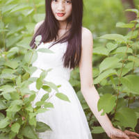 疯狂撞击丝袜人妻TXT(我与美艳yin荡丝袜的老师)