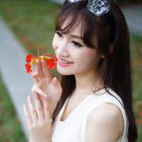 公交车上陌生男人弄我(乖把腿张开爽就大声叫出来公车)