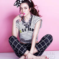             极品少妇销魂呻吟        (            挺进新婚少妇雪白肉体        )