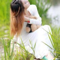 女闺蜜帮我囗交A片(裸睡被偷偷从后面滑进去全文)