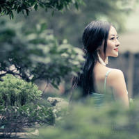 我在上课他在下添的好爽(男女一边摸一边做爽爽的)