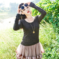 隔着红色旗袍揉捏她的胸(征服冰山女总裁沈浪苏若雪)