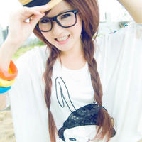 少妇臭脚袜变态小说(足鞋臭脚袜奴交小说H)