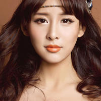 玩弄美女少妇系列小说(吸少妇美足小说)