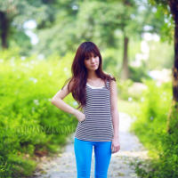 性饥渴的漂亮女邻居中文字(邻居的粗大让我高潮)