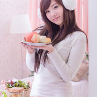             新婚 白嫩 哀求 蹂躏        (            裸体穿婚纱调教h        )