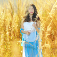 性饥渴的漂亮女邻居中文字(邻居的粗大让我高潮)