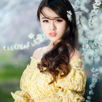 玉足脚交极品h文(魔女玉足榨精调教小说)