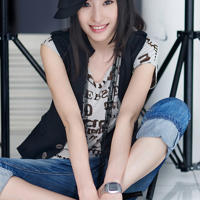 吃校花玉足(玩弄校花玉足)