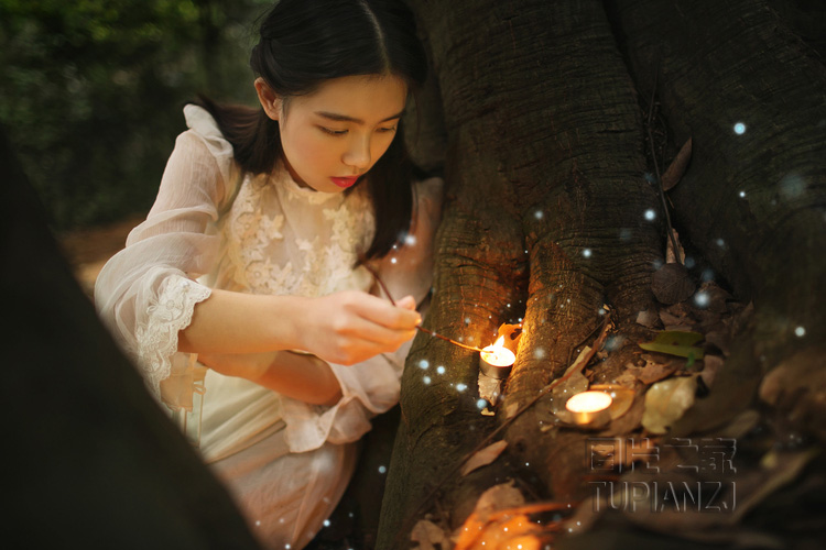 肉H文校长玩老师怀孕(人妻教师素娴美腿的悲哀)